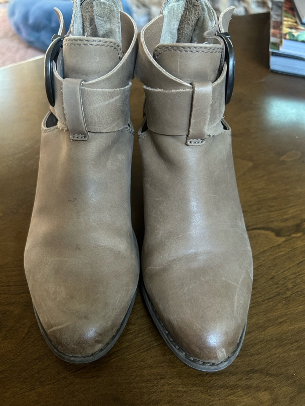 Vionic - Rory Leather Bootie - Picture 2 of 6